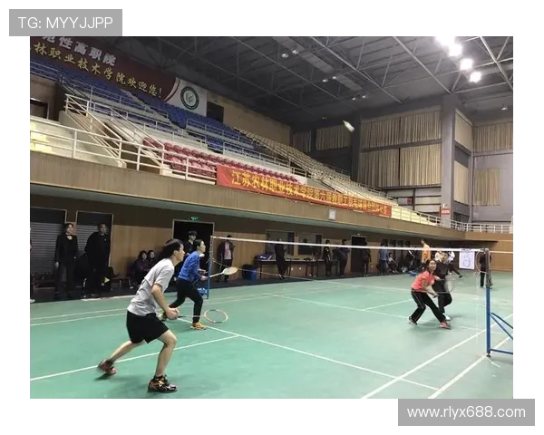 杨秀英独家分享羽毛球技巧与训练心得助你提升竞技水平